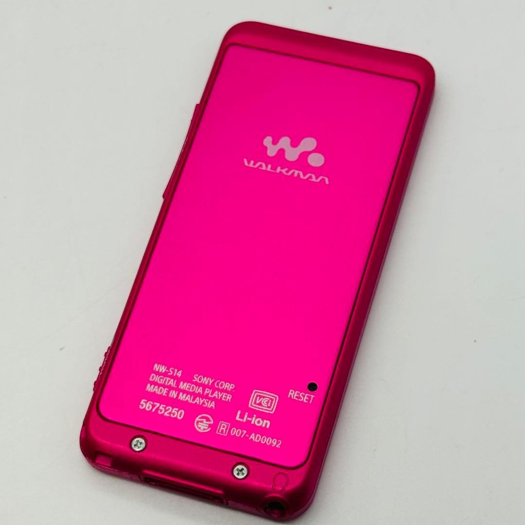SONY NW-S14 8GB Light Pink Player Bundle Speaker and AC Adapter
