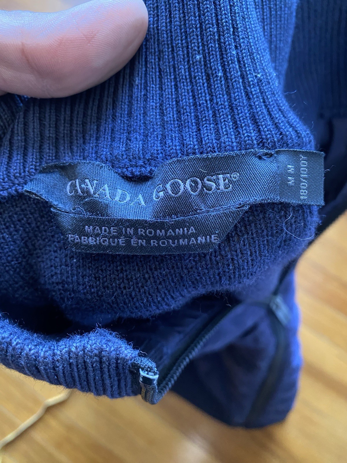 Canada Goose Hybridge Knit Vest Size M Blue 6829M image 10