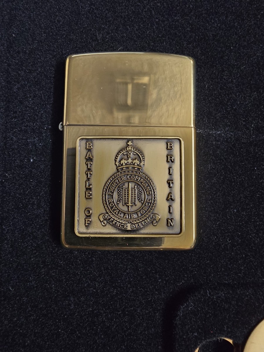 コレクション zippo Zippo 1995 Set Of 4 World War II Vol. I Solid Brass Lighter. NEW