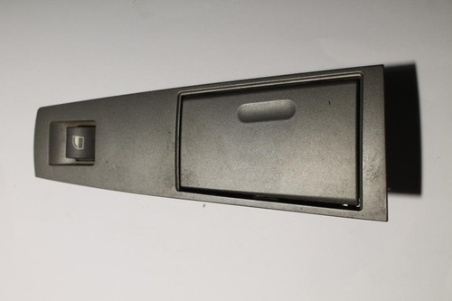 Aschenbecher BMW 7 2004 7024489