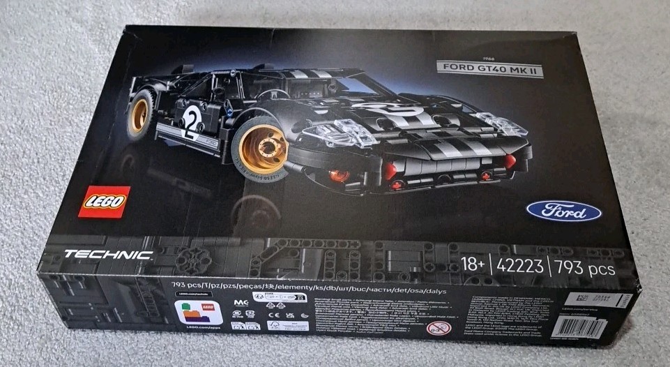 LEGO Technic:1966 Ford GT40 MKII Car 793pcs 42223