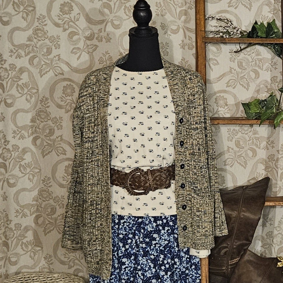 Vintage 70s Long Knit Cardigan Bell Sleeves Cottagecore Grunge Fairy Grannycore - Image 2 of 4