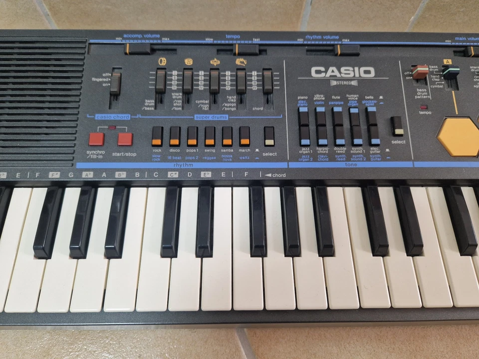 Casio,Casiotone,MT-85,Vintage mini Keyboard,Analog Drums!ROM!Rare - Bild 2 von 4