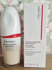 Shiseido Revitalessence Skin Glow Foundation SPF30 Bio-Boost 140 Porcelain New