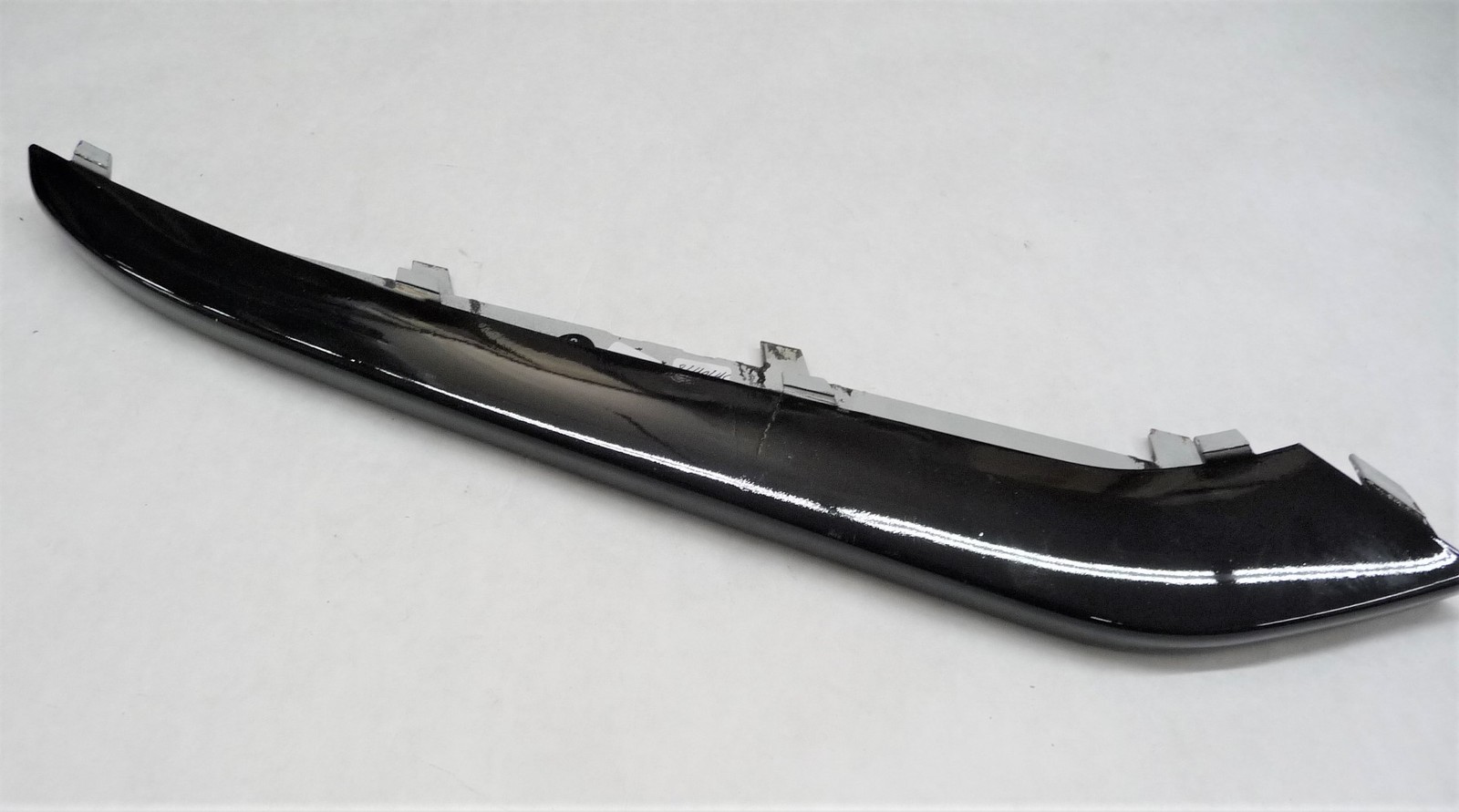 Rolls-Royce Cullinan 2018-2024 Front Right Trim cover P/N 51115A90A98