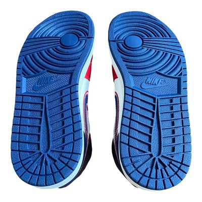 Air Jordan 1 Mid SE  display picture 3