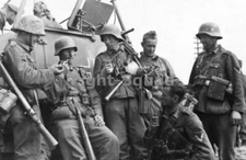 WW2 Photo Picture Wehrmacht Soldiers in Battle for Stalingrad  1575