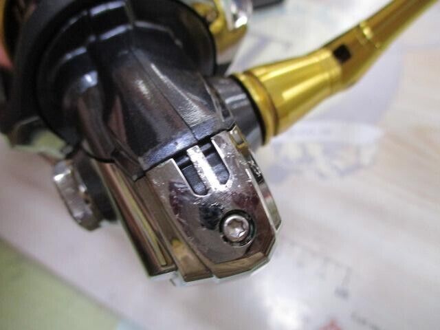 Shimano 15 Twin Power SW 5000XG Spinning Reel Used with Box Shimano 15 Twin Power SW 5000XG Spinning Reel Used with Box