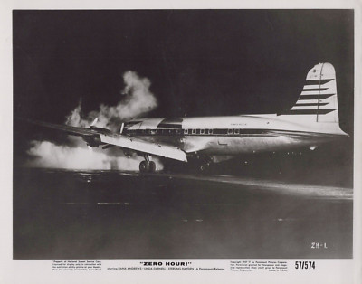 Movie Scene from Zero Hour! (1957)   Vintage Hollywood Photo M 358