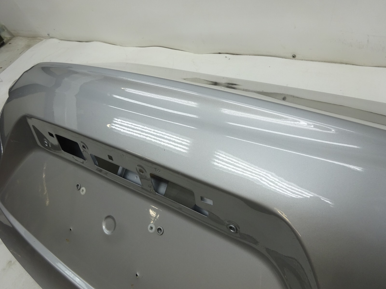 2014-2020 Maserati Ghibli Rear Trunk Lid Deck Shell Panel Silver OEM DE230877