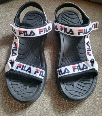 NEW Fila Alteration Strap Sandals Retro Chunky Logo Sport Black Beach Women's 9