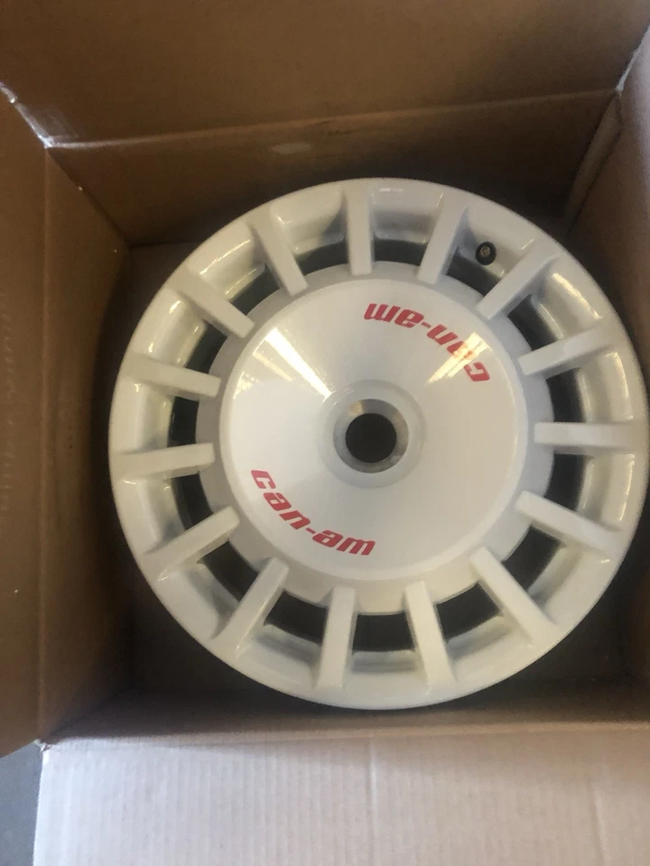 Ruedas CAN AM Ryker Rally - Juego de 3 ruedas blancas brillantes para despegues Foto 2 de 4