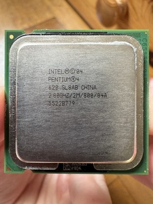 Intel Pentium HT 620 2,8 GHz 2MB Cache 800 MHz FSB SL8AB 775 Prescott