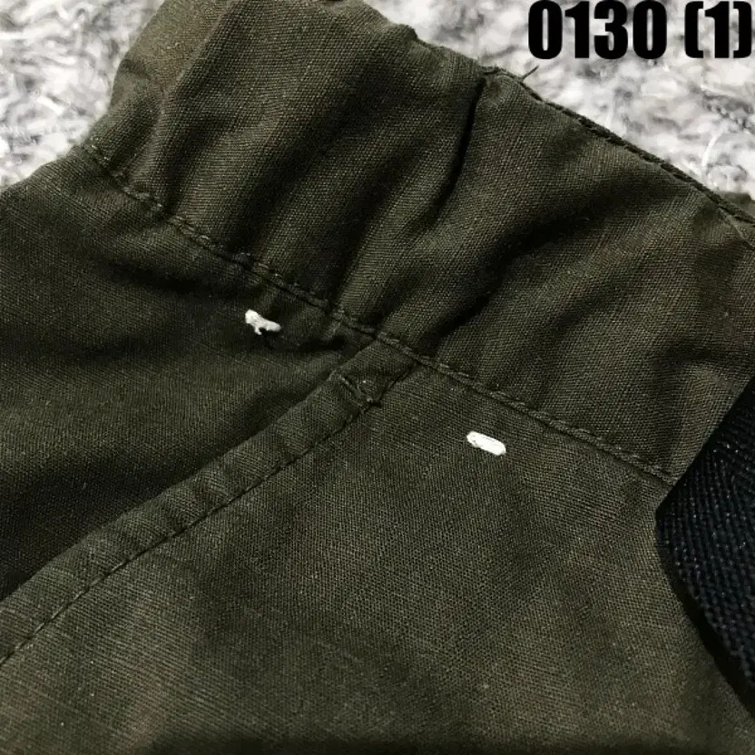 UNIQLO Khaki Belt Slacks S - Comfortable Casual Pants thumbnail 9