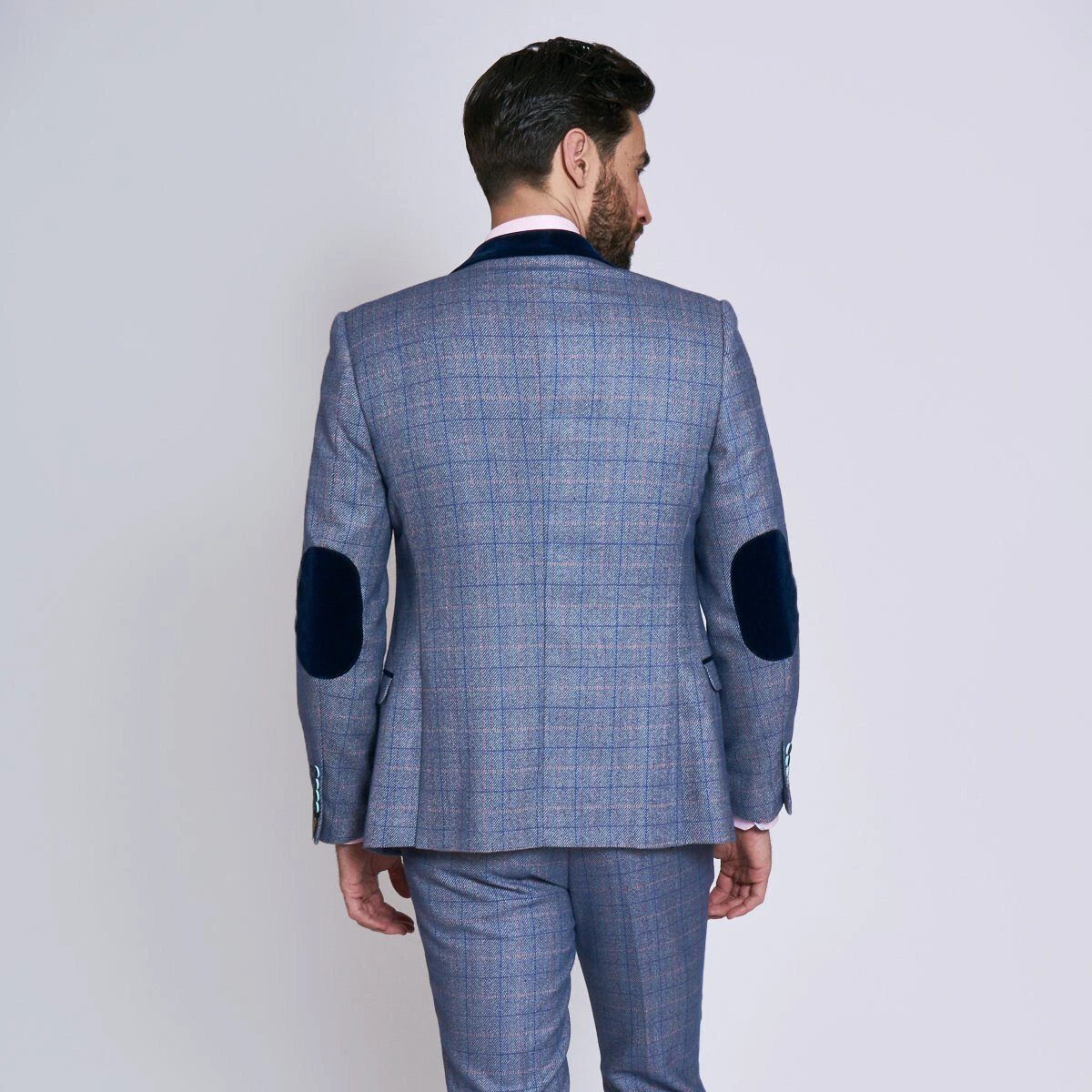 Marc darcy shop hilton suit