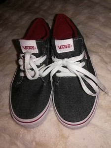 youth vans size 5