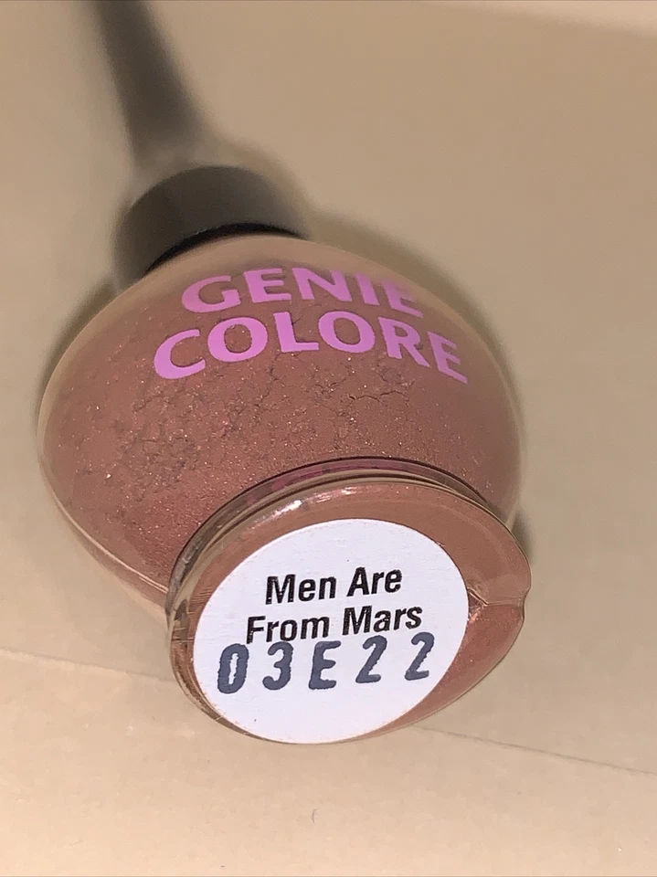 Sombra de ojos mineral suelta LColoreScience Genie Colore: los hombres son de Marte Foto 4 de 4