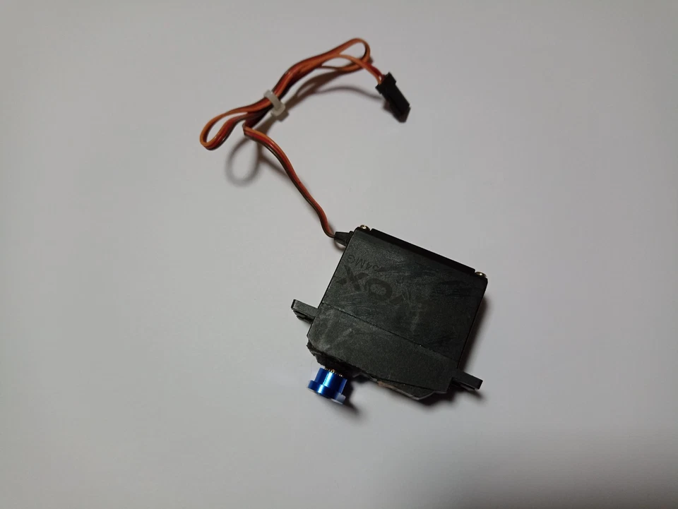 Savöx Digitalservo mit Alu-Ruder, Standardgröße, SC-0254MG, Metallgetriebe - Bild 2 von 3