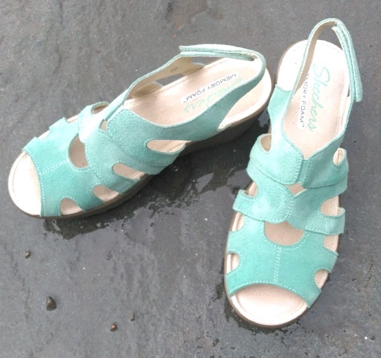 Skechers Parallel Stylin Suede Wedge Peep Toe Casual Comfort  display picture 1