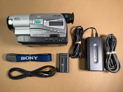 Sony Handycam CCD-TR818 Hi-8 Analog Camcorder Hi-8 8mm Video8 Video Transfer