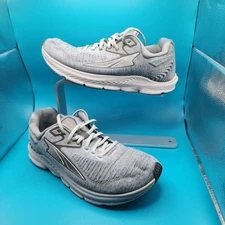 ALTRA TORIN  SHOES  WOMEN'S  Sz 8