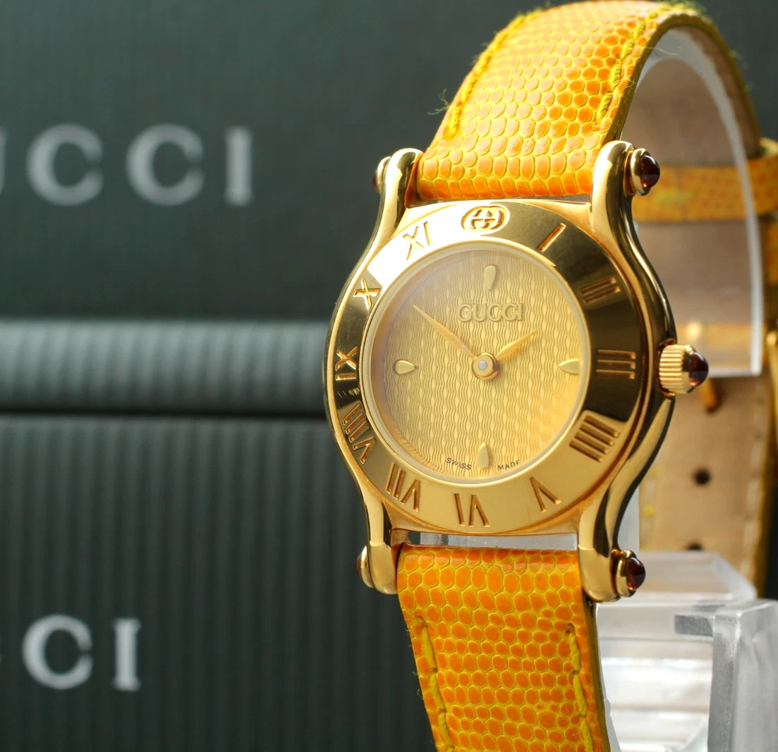 [Quasi come nuovo con cassa] Orologio Donna Vintage Gucci 6500L 27mm Quadrante Oro Quarzo