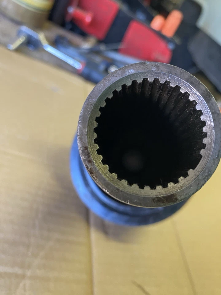 52097684 Yugo Deslizante 29 Spline Dodge NV3500 Transmisión Manual Foto 4 de 4