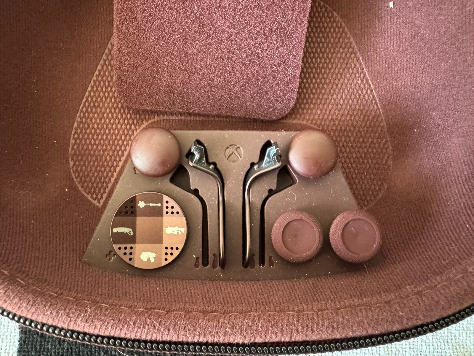 Picture 4 of 5