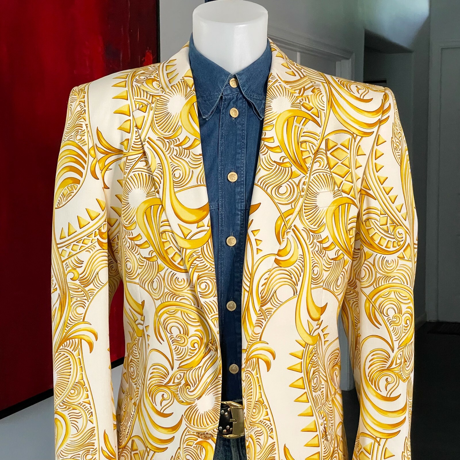GIANNI VERSACE silk 2 button blazer 