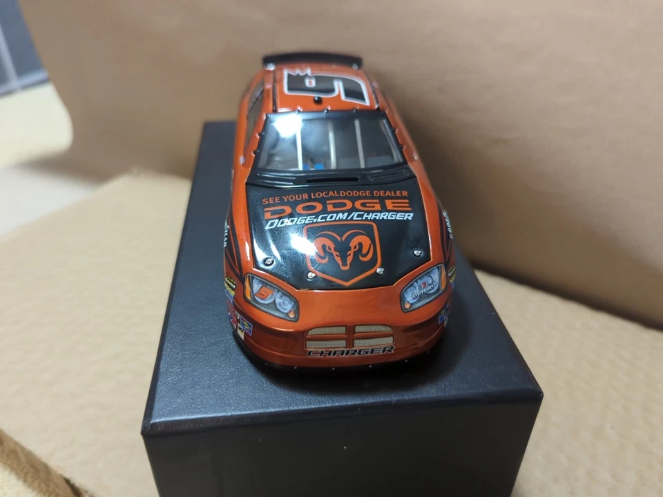 Dodge Charger Bud Shootout 2005 Kasey Kahne #9 de Action Elite #40 de 900 1:24 Foto 3 de 4