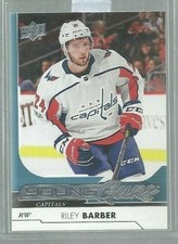 2017-18 Upper Deck #233 Riley Barber Young Guns RC (ref53596)