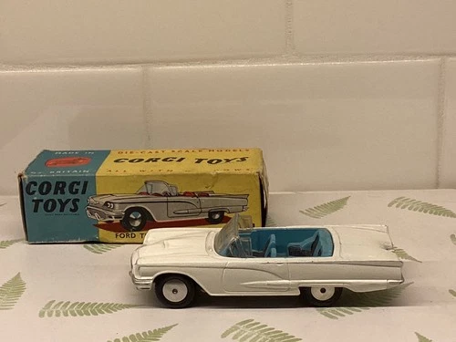 Vintage Corgi #215 Ford Thunderbird-Open Sports, VVNM in Original Box. 1960