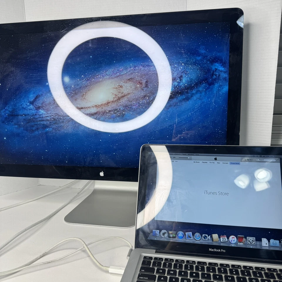 Apple Thunderbolt Display A1407 27" LCD Monitor Very Good Condition - Image 4 of 4