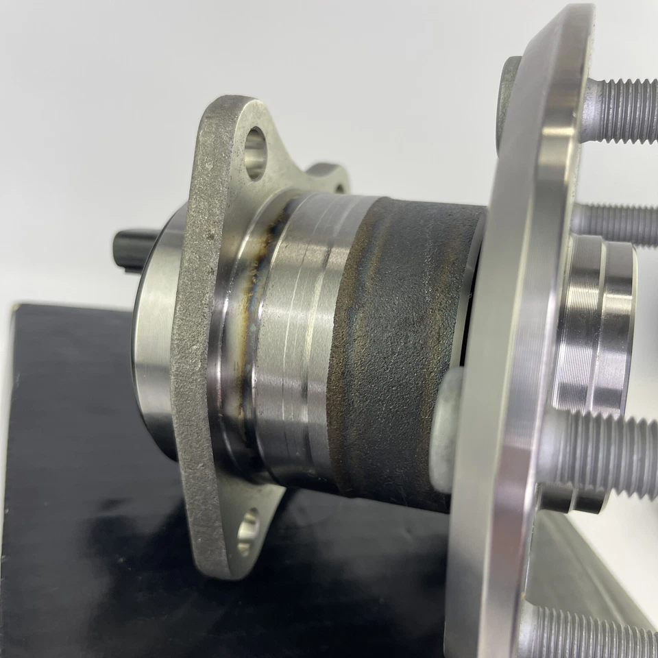 Conjunto de cojinete de rueda/buje trasero derecho Timken HA592450 para Lexus ES350 2007-2012 Foto 4 de 4