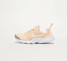 nike nursery presto fly trainer