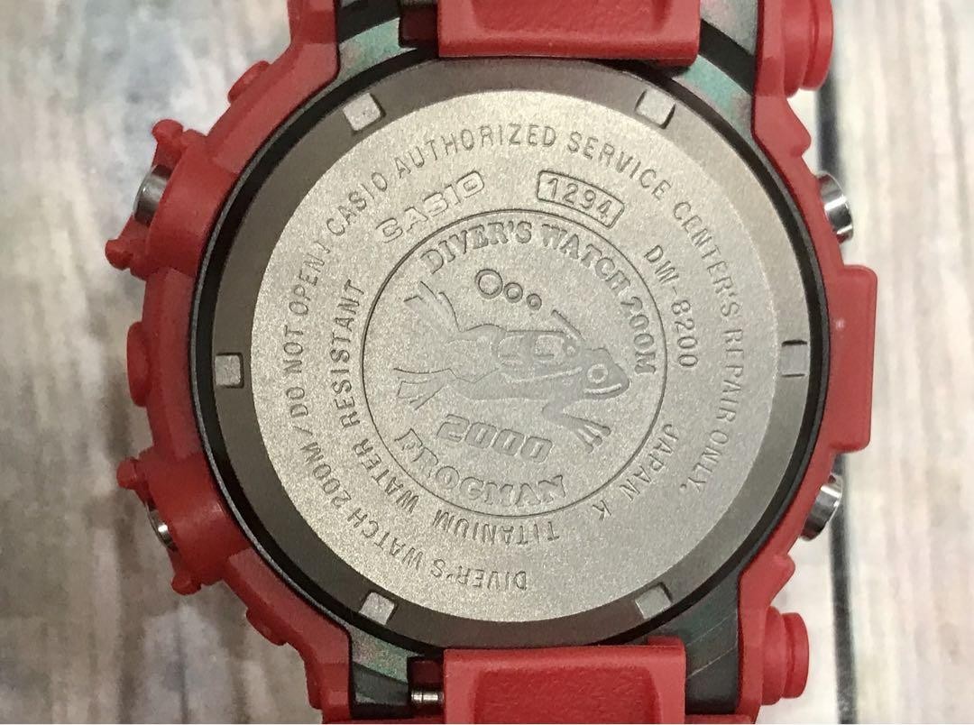 G SHOCK DW 8200F 4JR Frogman Red Frog 2000 Limited Quartz