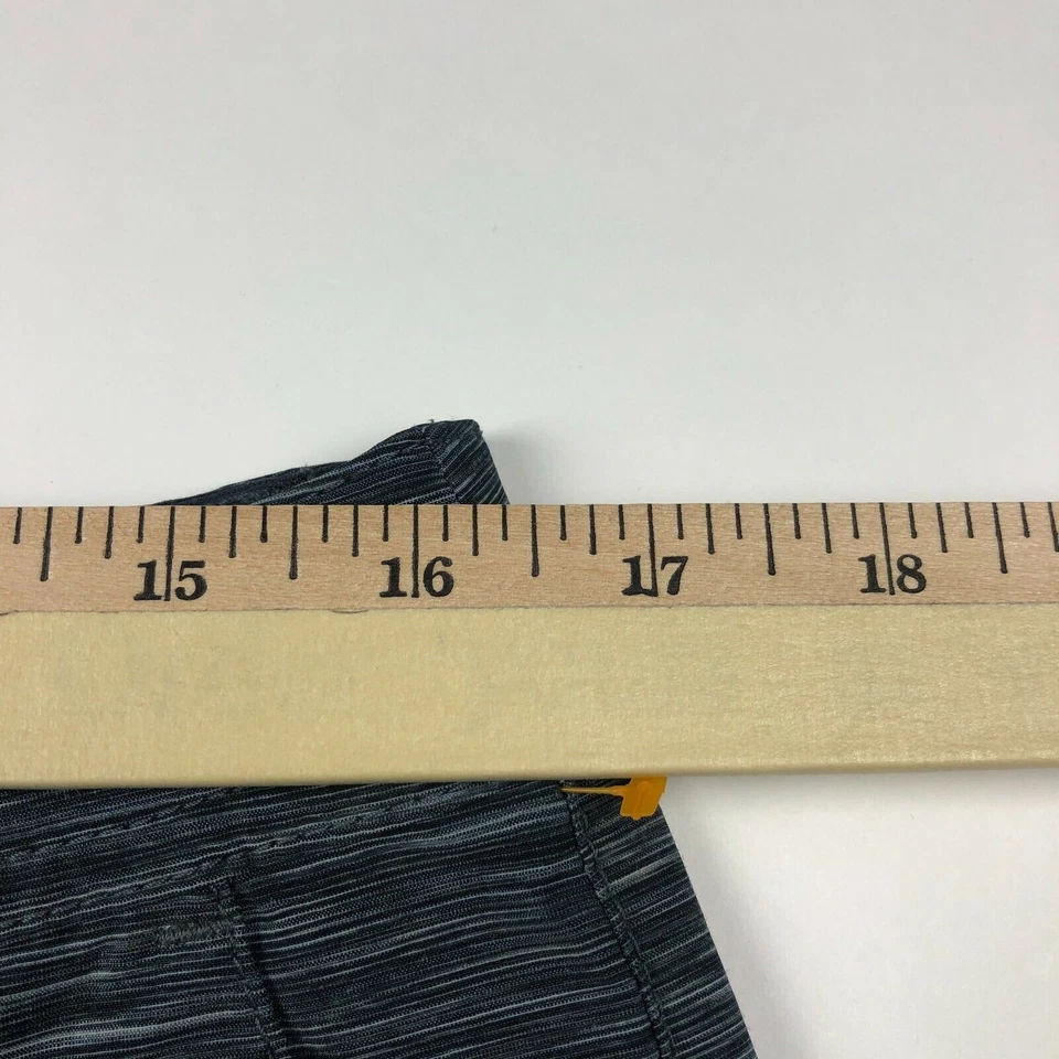 Volcom 31 Mens (Actual 32W) Gray Very Thin Casual Flat Front Walking Shorts - Image 4 of 4