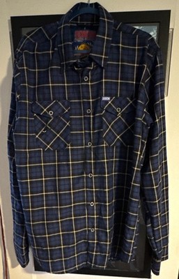 Dixxon Flannel  The McKenzie Men s NavyBlue Plaid Flannel long-sleeve XLT