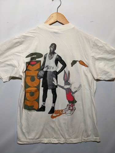 VTG 90s Nike Air Jordan Looney Tunes 