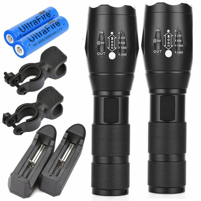 Lampe de poche (standard) Anker Lampe Torche 1300 Lumens Rechargeable avec 3 LED Cree, Indice