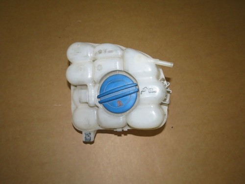 Original VW Touareg 7P R Line Ausgleichsbehälter für Kühlflüssigkeit M12720 7p01