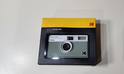 Kodak EKTAR H35 Film camera - Green - Half Frame Camera