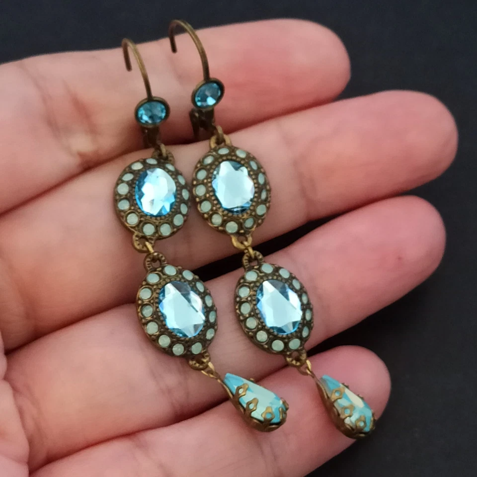 Pendientes Michal Negrin Cristales Azul Hielo Claro Larga Pasarela Brillante Cóctel Regalo Foto 3 de 4