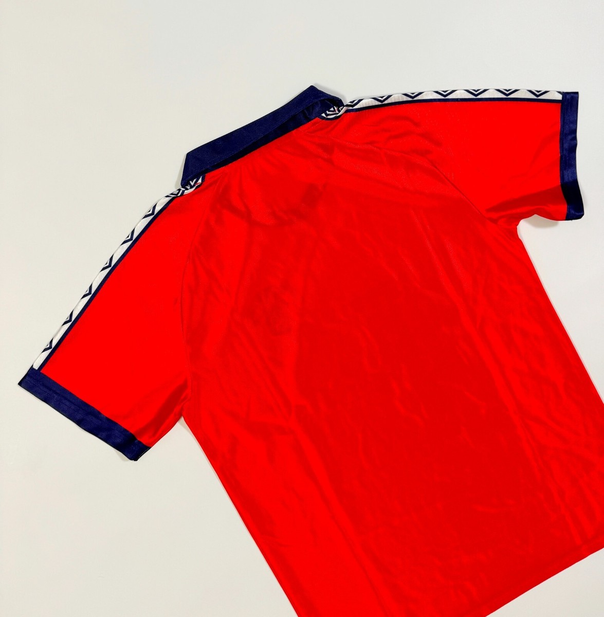 Maillots de Football Morton | Acheter Kit Morton - UKSoccershop