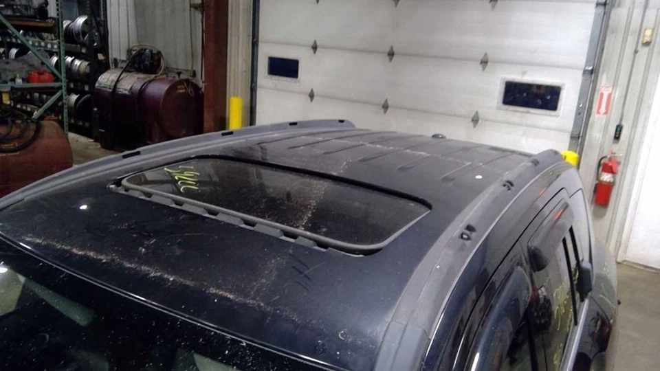 (LOCAL PICKUP ONLY) Windshield Glass Solar Fits 07-14 COMPASS 4215258 Foto 4 de 4