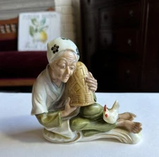 Vintage Figurine LIPPER and MANN Japan Old Woman Basket Chicken Numbered Rare