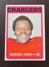 1972 Topps #209 San Diego Chargers Deacon Jones Football Card