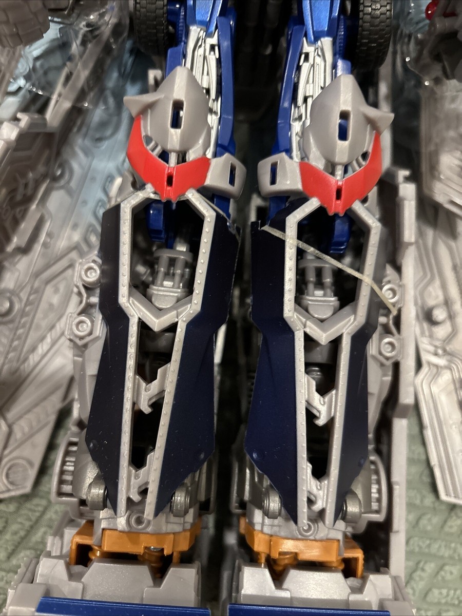 Transformers Dark Of The Moon: Ultimate Optimus Prime | eBay Transformers Dark Of The Moon: Ultimate Optimus Prime | eBay