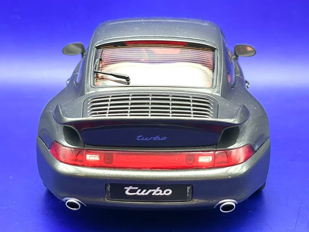GTスピリット GTS750 1/18 ポルシェ 911 (993) GT s-l400.jpg