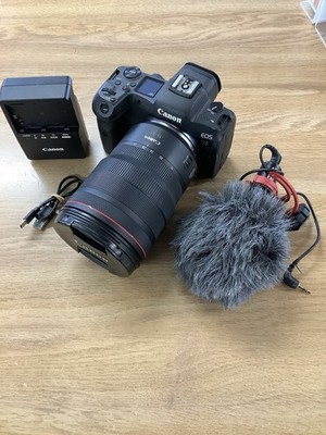Canon EOS R5 45.0MP Mirrorless Camera Kit